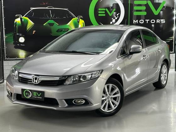 HONDA CIVIC 1.8 LXL 16V FLEX 4P MANUAL